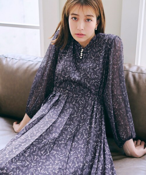 「Tiaclasse」 長袖ワンピース M チャコールグレー レディースの画像