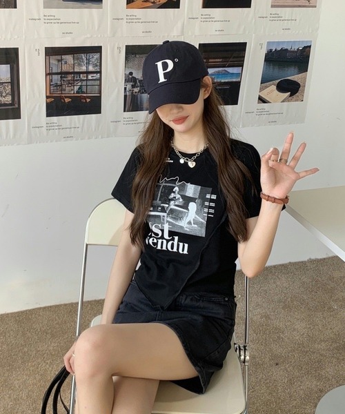 ROCKCAKE★韓国★人気★Script Mesh Crop Top 3色 半袖Tシャツ ROCKCAKE☆韓国☆人気☆Script Mesh Crop Top 3色 半袖Tシャツ