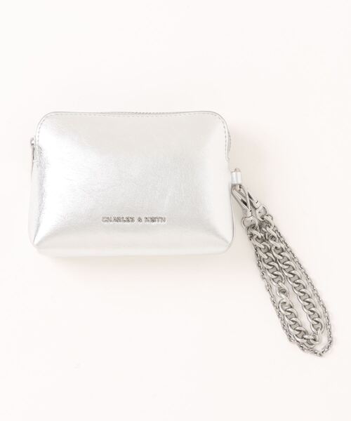 CHARLES & KEITH◆Atwoodメタリック チェーンハンドル ポーチ CHARLES ＆ KEITH ポーチ Atwood アットウード クリンクル