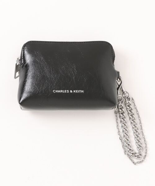 CHARLES & KEITH◆Atwood クリンクル チェーンハンドル ポーチ CHARLES & KEITH ポーチ Atwood アットウード クリンクル