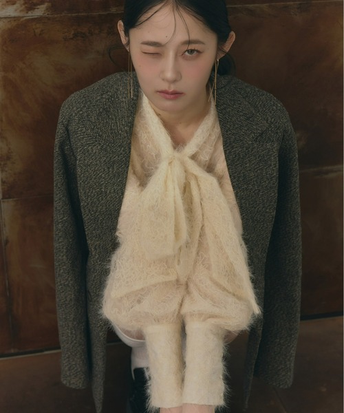 Olu.（オルドット） ブラウス シャツ スパンコールレースリボンタイ