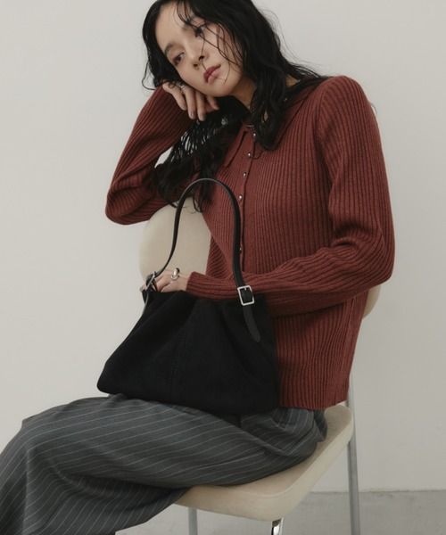 極美品Pretty Ballerinas スウェード 保存袋付き 24〜24.5 Aunt Marie's（アントマリーズ） ショルダーバッグ バッグ スウェード