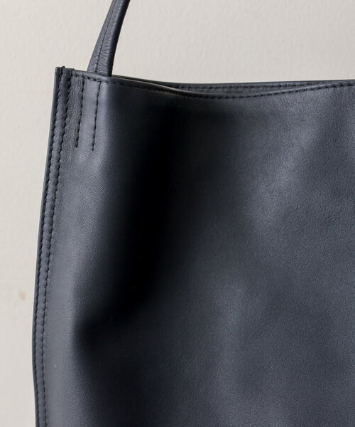 ear PAPILLONNER（イア パピヨネ） ショルダーバッグ FREE ネイビー