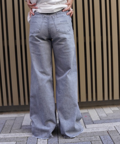 ジーンズ デニム デニムパンツ YANUK(ヤヌーク)　WIDE FLARE/ワイドフレア/FRG レディースの画像