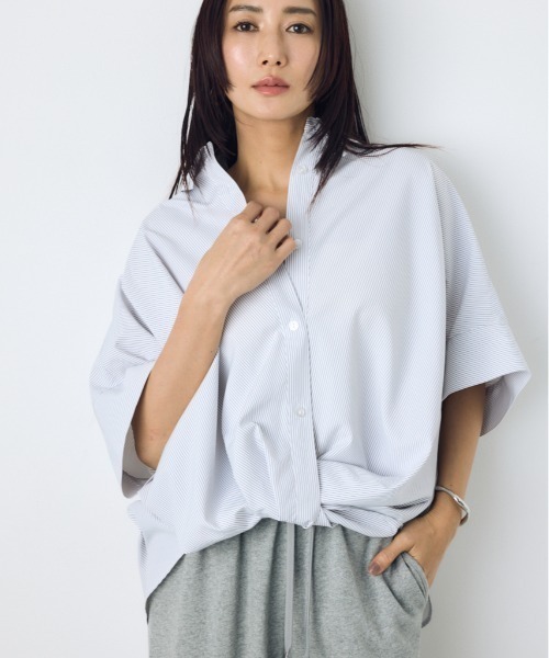 AZUL BY MOUSSY（アズールバイマウジー） ブラウス シャツ 半袖