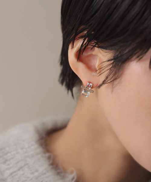 WAVE スタッズピアス Lilas K10 ダイヤモンド