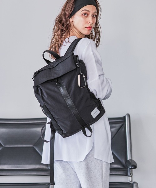 HEREIAM デイバック リュック 「HEREIAM」撥水/リフレクターロゴ