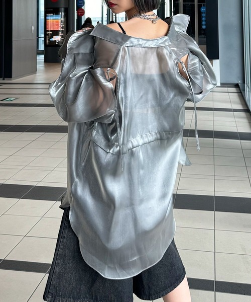 新品　PAGEBOY ページボーイ　2WAYグロッシー　シアーシャツ　シルバー PAGEBOY シャツ ブラウス 2WAYグロッシーシアーシャツ