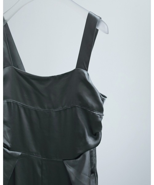 【anuke 】ブラック オールインワン　36 anuke オールインワン Satin Tuck Combinaison レディース