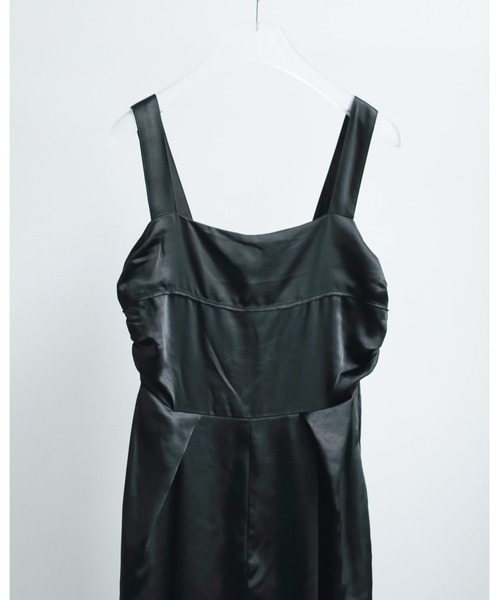 【anuke 】ブラック オールインワン　36 anuke オールインワン Satin Tuck Combinaison レディース