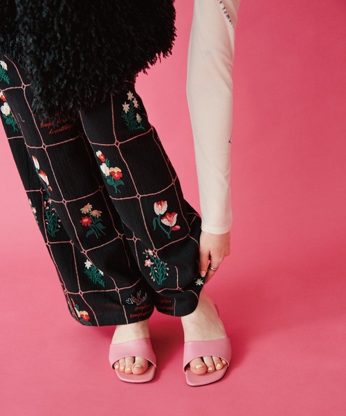 流行に  c)FLOWER (mag.by パンツ BUD ROSE EMBROIDERY レディース PANTS パンツ