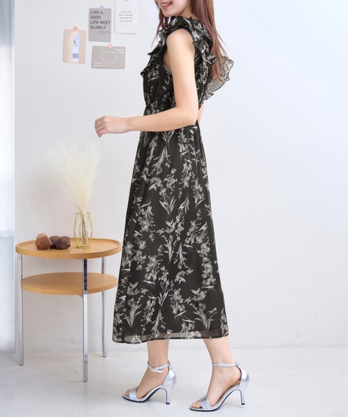 専用ページ♡ラボ服⭐︎らぼ服♡お花とパンダ柄のワンピース♡ 2種類 Alotta 柄アソートギャザーデザインワンピース -ファッション