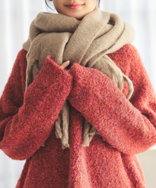 Isn't She？（イズントシー） マフラー ストール フワフワマフラー
