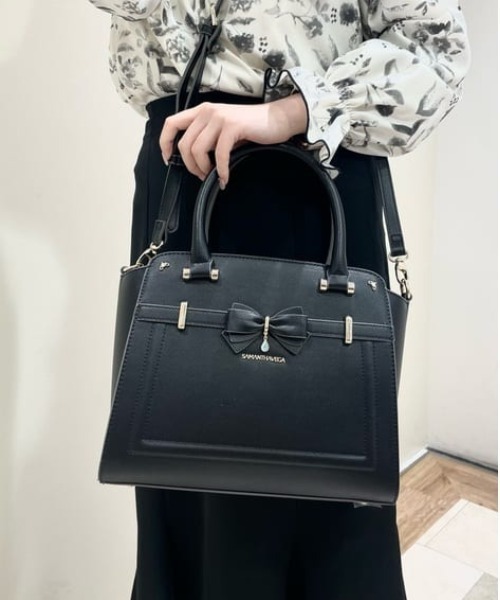 サマンサベガ　リボンBOX風バッグ サマンサベガ SAMANTHAVEGA リボンBOX風ショルダー (ピンクベージュ