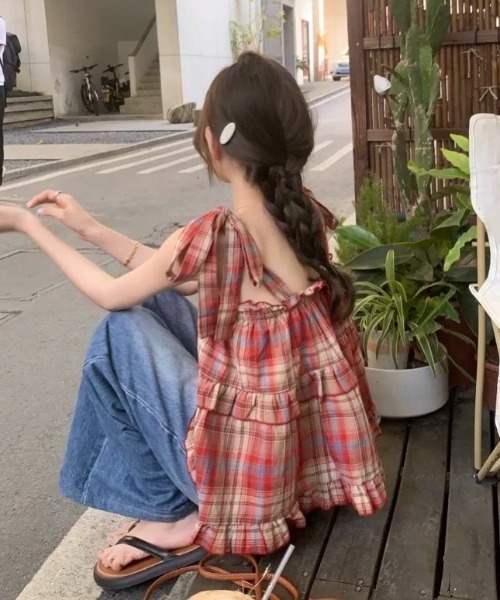 美品】トゥララ リズリサ ホルターネック ティアードバック
