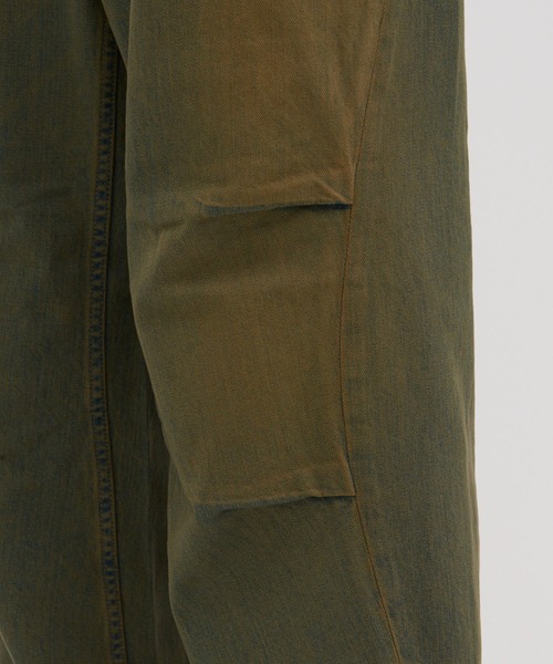 ジーンズ DRAPE OVER DENIM PANTS メンズの画像