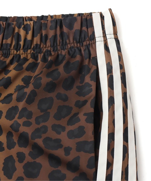 adidas（アディダス） パンツ adidas WIDE LEG SATIN PANTS