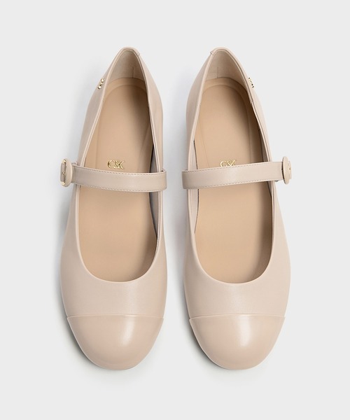 CHARLES ＆ KEITH（チャールズ&キース） パンプス レザーキャップトゥ