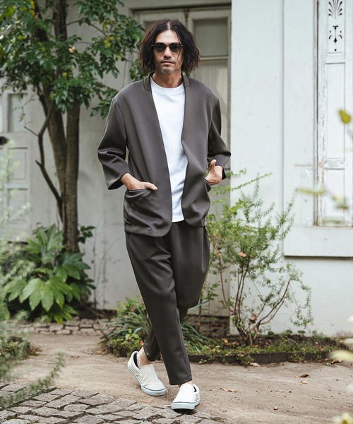 カンビオ★未使用に近い★リラックスポンチノーカラージャケット★ブラック CAMBIO（カンビオ） ジャケット ノーカラージャケット mj10041