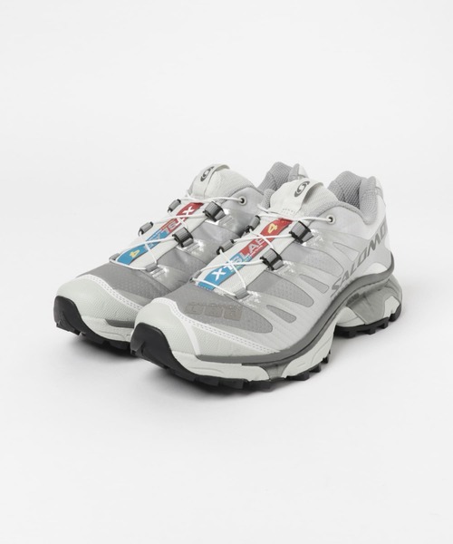 「SALOMON」 ローカットスニーカー 27.5 シルバー メンズの画像