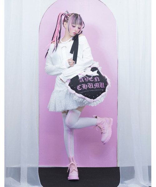 avenchumu フロントクロスロングスリーブtシャツ　ホワイト AVENCHUMU tシャツ Front cross long sleeve T-shirt レディース