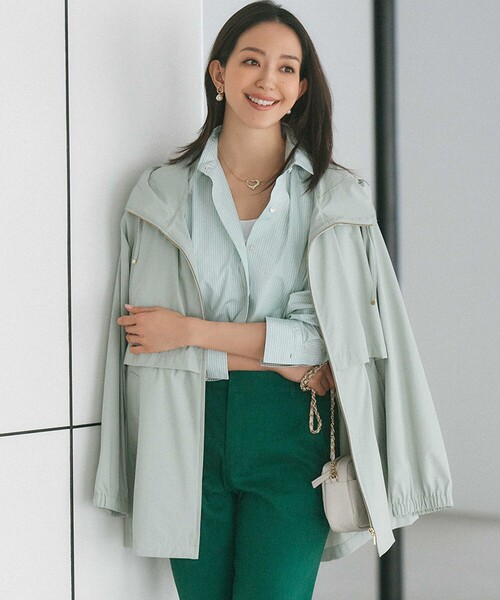 【24SS 極美品】23区 ナイロン2WAYストレッチ フーデットアウター 46 23区（ニジュウサンク） ブルゾン ジャンバー 「洗える/撥水加工