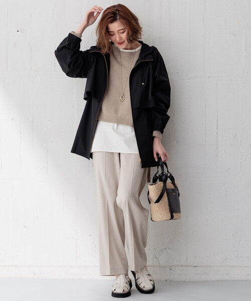 【24SS 極美品】23区 ナイロン2WAYストレッチ フーデットアウター 46 23区（ニジュウサンク） ブルゾン ジャンバー 「洗える/撥水加工