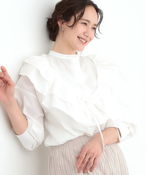 【美品】  Drawer / ドゥロワー | WINTER1 / ブザムスタンドカラーシャツ ブラウス | 36 | ホワイト | レディース Drawer（ドゥロワー）の「DRAWER コットン ホワイトフリルシャツ