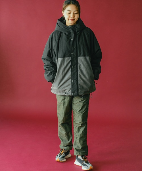 「gym master」 マウンテンパーカー LARGE ベージュ メンズ