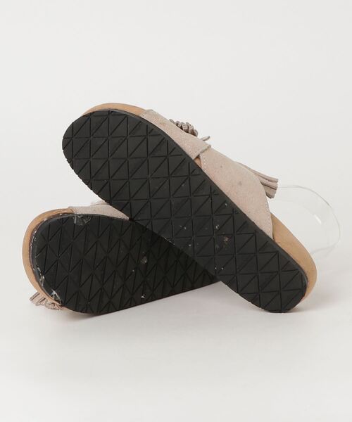 「Minnetonka」 フラットサンダル - ベージュ レディース_画像3