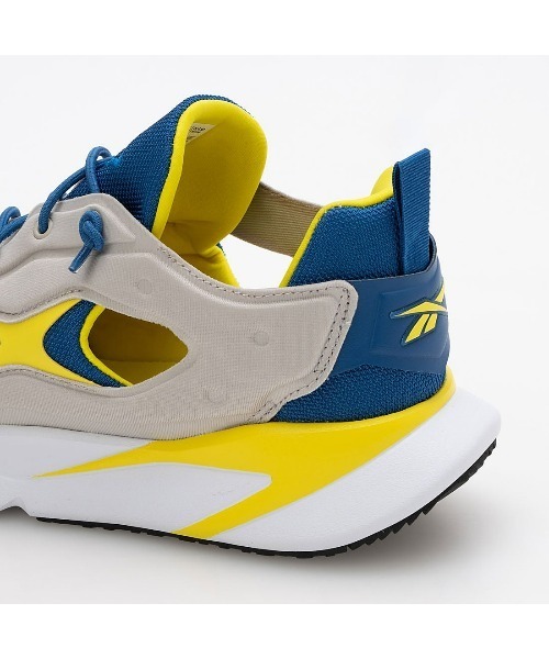 Reebok フューリーライト スニーカー 24cmリーボックFurylite フューリーライト スリッポン / FURYLITE SLIP ON （ブラック
