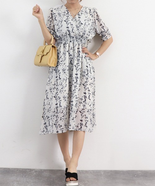 日本未入荷★Karen Millen 花柄フレアワンピース Karen Millen(カレンミレン) ワンピース(レディース) - 海外通販