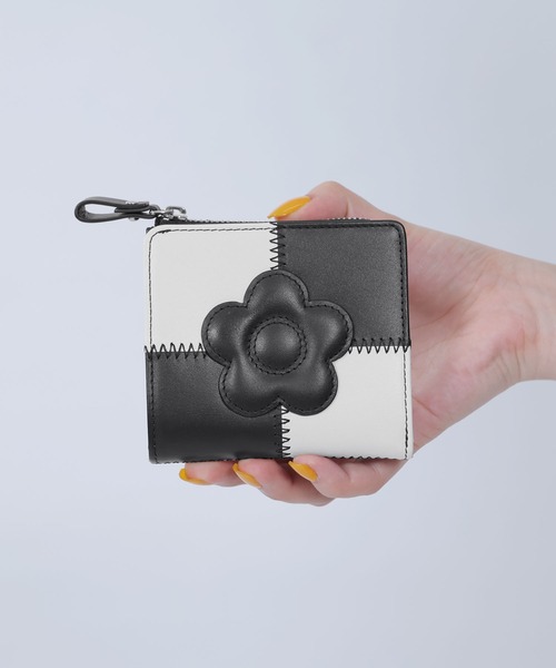 【希少品】MARY QUANT パッチワーク ウォレット 二つ折り財布 未使用品 MARY QUANT（マリークヮント） 財布 マリークワント パッチワーク