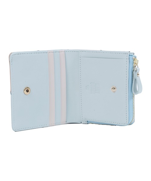 MARY QUANT 二つ折り財布 水色　箱付き MARY QUANT 二つ折り財布 水色 箱付きの通販はau PAY マーケット
