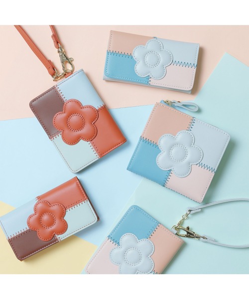 【希少品】MARY QUANT パッチワーク ウォレット 二つ折り財布 未使用品 MARY QUANT（マリークヮント） 財布 マリークワント パッチワーク