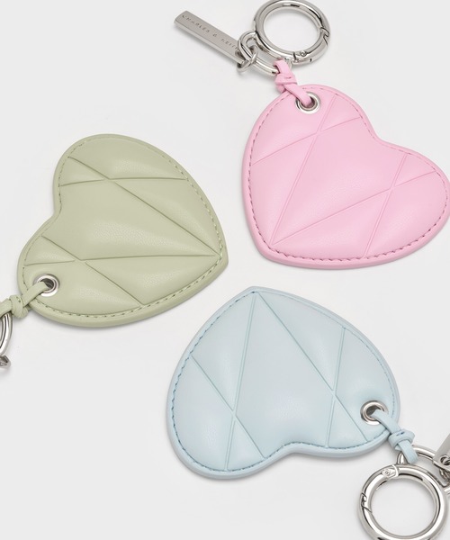 CHARLES ＆ KEITH キーケース ハートキルト ミラーチャーム