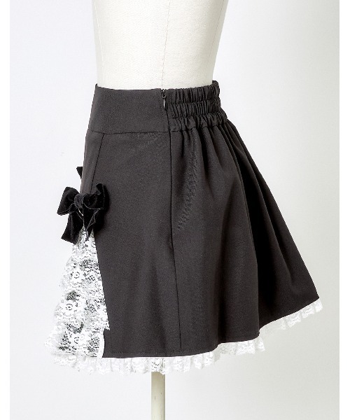 AVENCHUMU スカート Body piercing ribbon lace tiered skirt