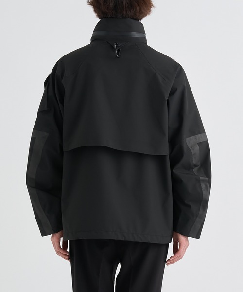 ホワイトマウンテニアリング　GORE-TEX マウンテンパーカー 黒 WHITE MOUNTAINEERING マウンテンパーカー ウインドブレーカー