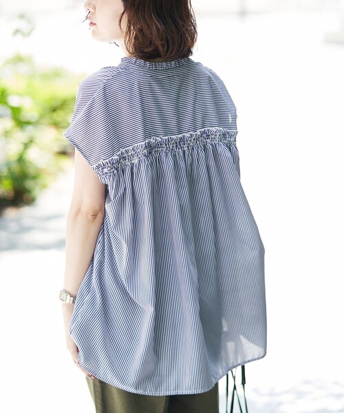 【s.k⭐︎】Scye クリーム麻フレンチスリーブブラウス38美品 s.k⭐︎様専用】Scye クリーム麻フレンチスリーブブラウス38美品