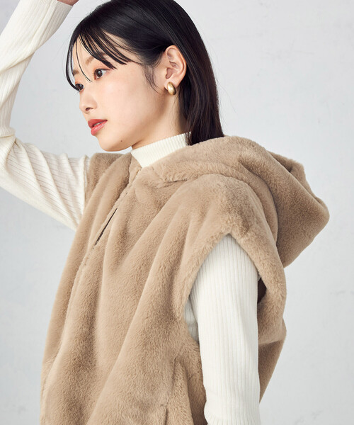 COMME CA ISM（コムサイズム） ベスト ジレ ラビット調 ファー