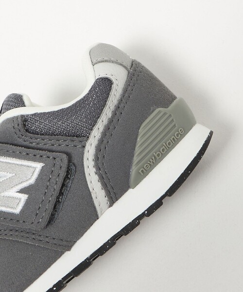 NEW BALANCE 996 ブラック キッズスニーカー　16センチ　新品 NewBalance996/ブラック/キッズスニーカー/サイズ:16,0cm - メルカリ