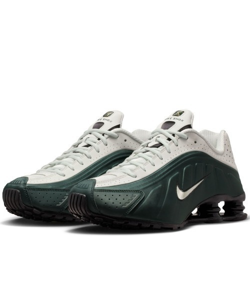 NIKE（ナイキ） スニーカー NIKE Shox R4（ナイキ ショックス R4