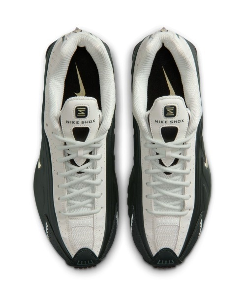 Nike SHOX R4 24.0㎝ ナイキ ショックス スニーカー シューズ NIKE SHOX R4 BLACK/BLACK-BLACK-BRIGHT CRIMSON（ナイキ ショックス