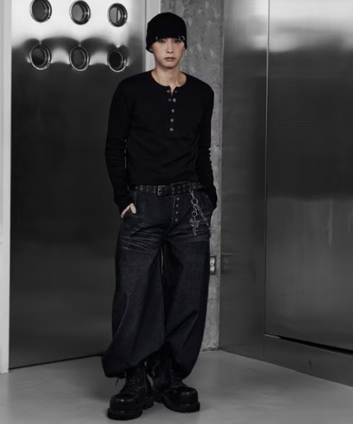 ROSEN KREUZ INSIGNIA TROUSERS BLACK パンツ ROSEN KREUZ（ローゼンクロイツ） ジーンズ 「Rosen Kreuz」INSIGNIA