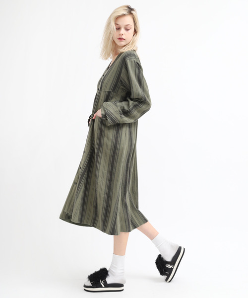 「RNA」 長袖ワンピース MEDIUM カーキ レディース_画像8