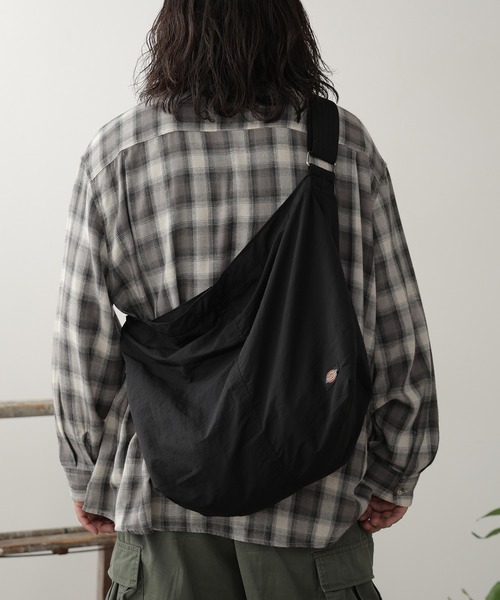 【Dickies】ストライプ バックパック ※送関込 Dickies バックパック ロゴテープ[品番：OE000008115]｜Rocky