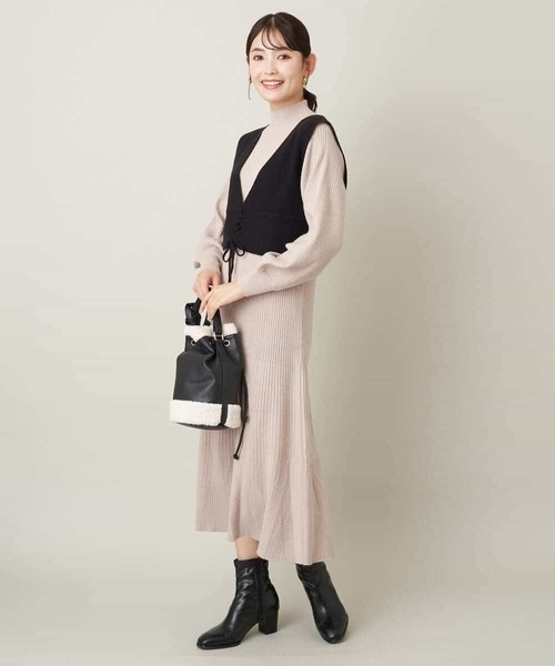 「a.v.v」 ニットワンピース 40 ベージュ レディース_画像4