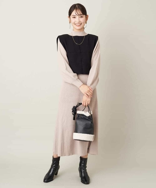 「a.v.v」 ニットワンピース 40 ベージュ レディース_画像6