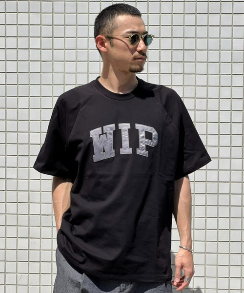 Carhartt WIP（カーハートワークインプログレス） tシャツ 「Carhartt 
