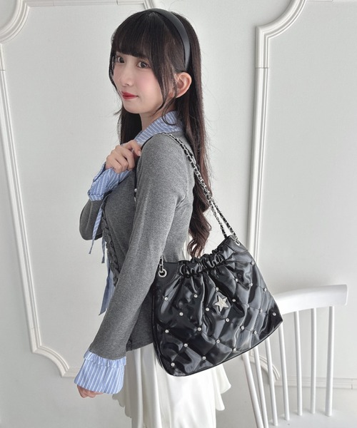 Loueme ショルダーバッグ バッグ スタービジューキルティングチェーン